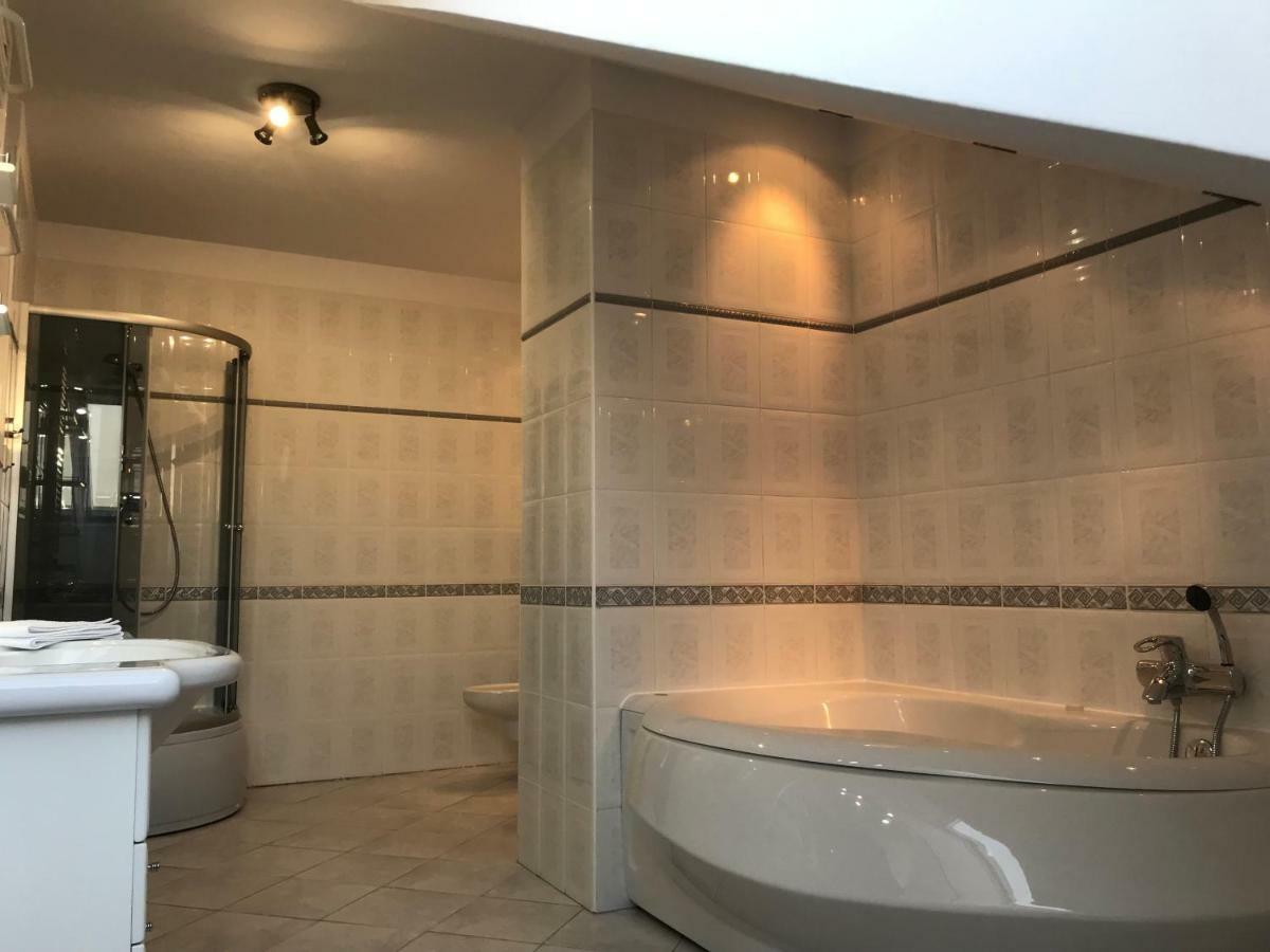 Lägenhet Apartament Jablonskiego *